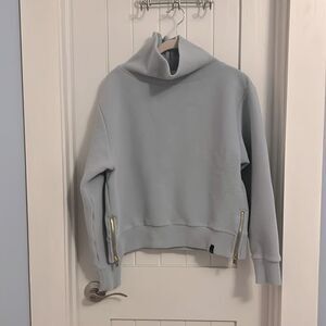 Varley Milton Light Blue Ribbed Mock Neck Pullover Sweatshirt Gold Zippers Small